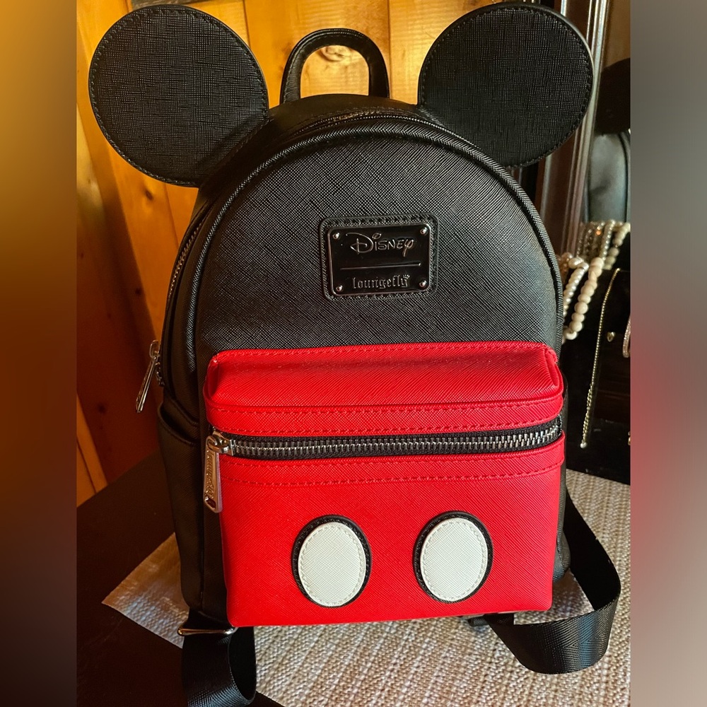 Mickey Mouse LoungeFly
